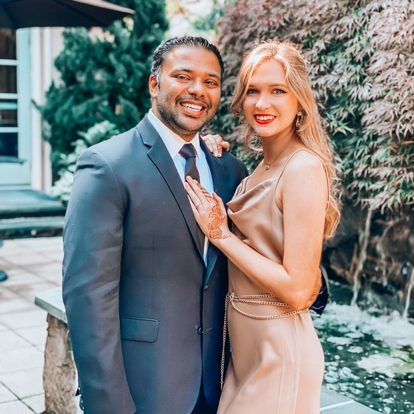 Meet your Posher, Kristen - Picture 3 of 4